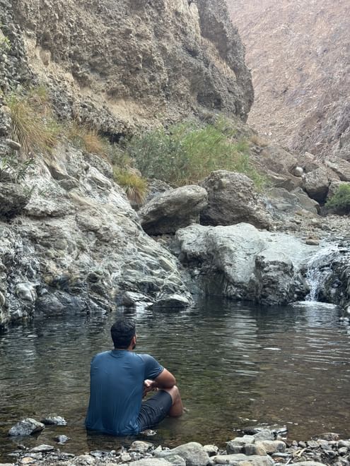 Adventurous hiking trip to Wadi Madha, and try Omani mashakeek.