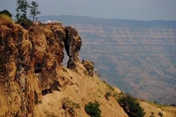 Mahabaleshwar Hill Station Tour from Pune: Two-Day Experience