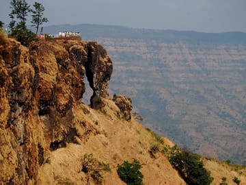 Mahabaleshwar Hill Station Tour from Pune: Two-Day Experience