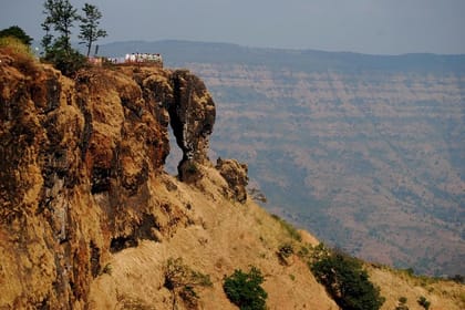 Mahabaleshwar Hill Station Tour from Pune