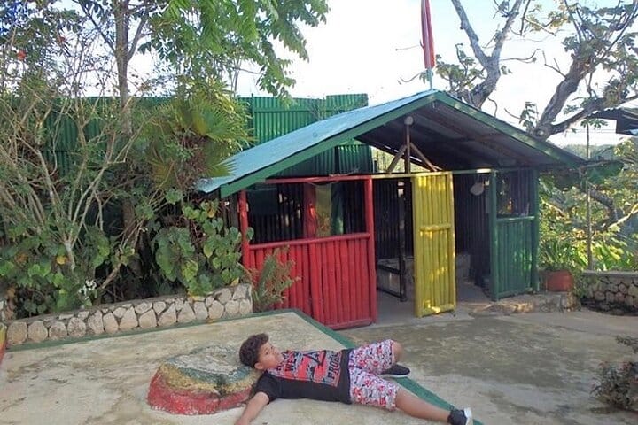 Bob Marley's Nine Mile Day-Trip with guided tour from Montego Bay 8