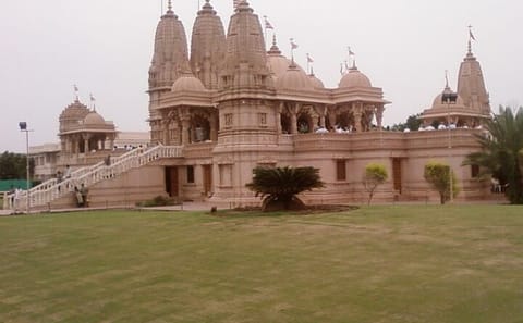 Private Cultural Tour of Jain Temples in Ankleshwar from Surat