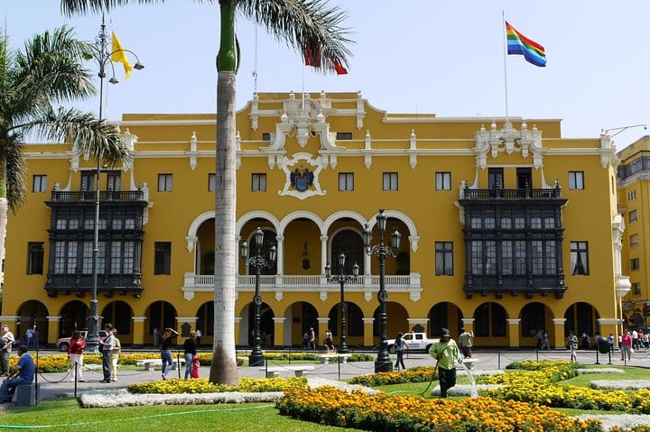 Small-Group City Tour of Lima 7