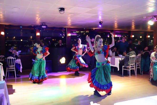 Bosphorus Dinner Cruise in Istanbul with Turkish Night Show 2