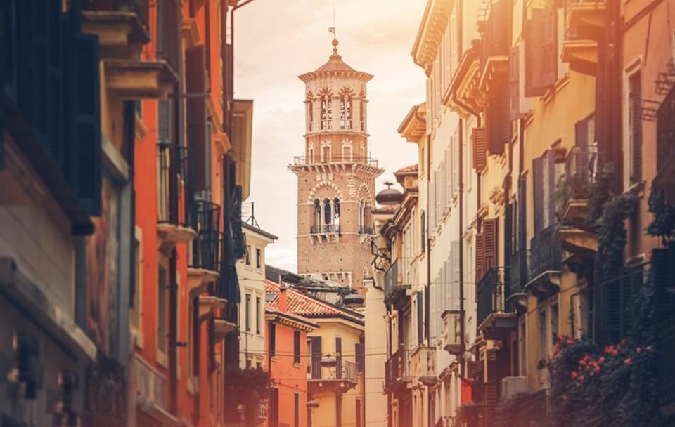 Professional Photo Shoot Experience in Verona, Italy