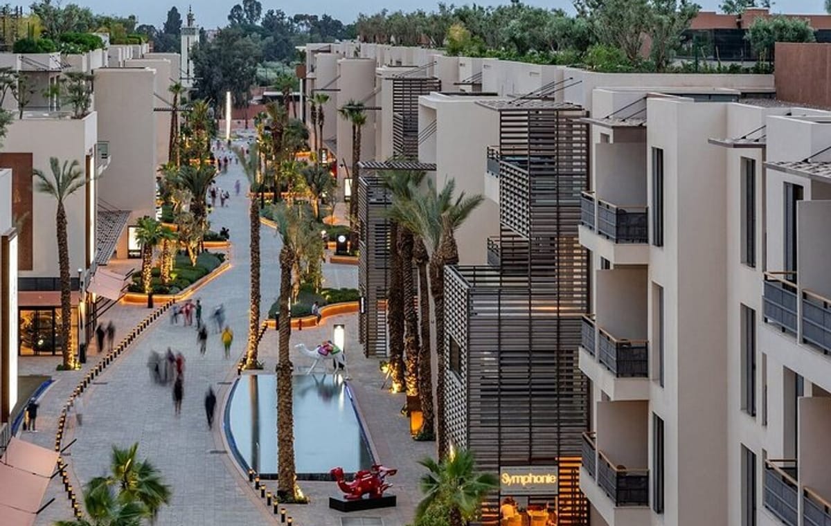 Marrakech made tailor private tour with transportation