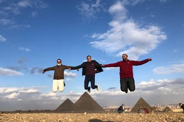 Private Tour of Giza Pyramids, Egyptian Museum, and Khan El Khalili