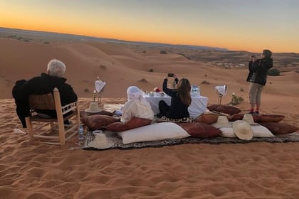 Fes to Fes Private Desert tour 1-night 2-Day Tour luxury camps