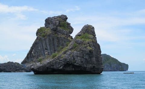 Koh Samui Angthong National Marine Park Day Trip by Speedboat