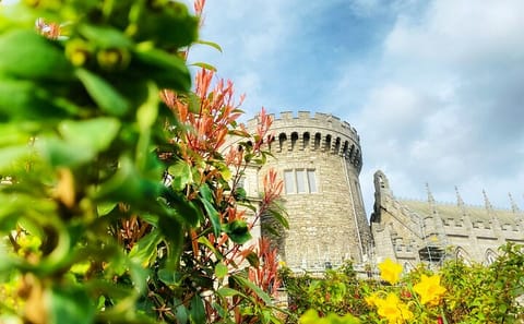 Day Trip to Dublin from Belfast with Guided Tour