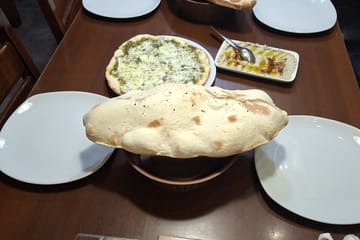 Cultural Walking Tour with Tastings in Yerevan