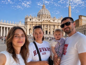 St. Peter’s Basilica Private Tour: Square, Dome & Papal Tombs
