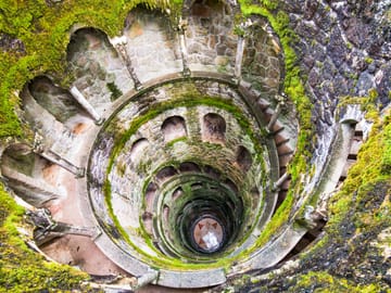Small Group Tour of Sintra and Quinta da Regaleira from Lisbon