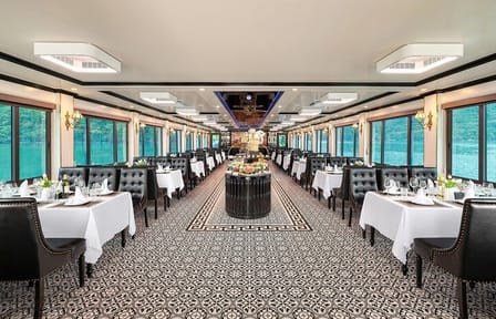 Luxury Day Trip Cruise in Halong Bay from Hanoi