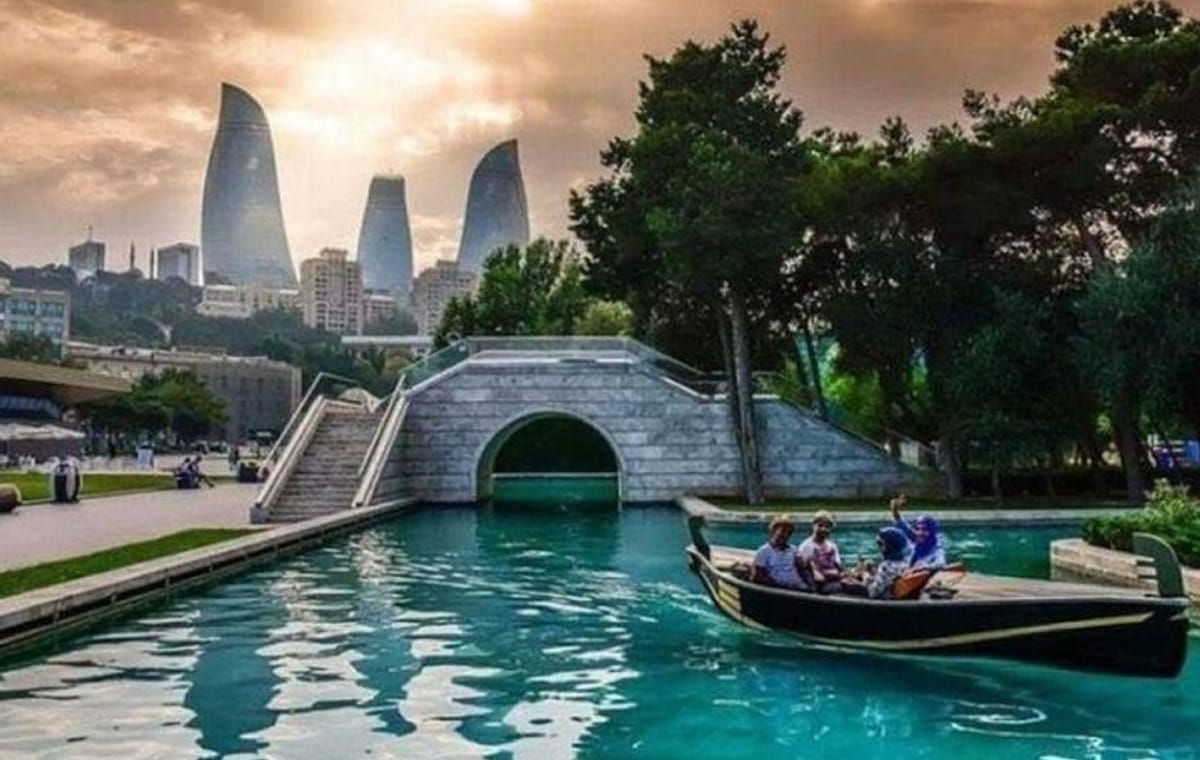 3 Nights Private Cultural Baku and Absheron Tour