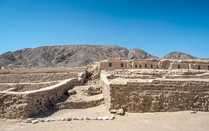 Naz-08 : Nazca's Cahuachi Pyramids Tour - Step Back in Time 