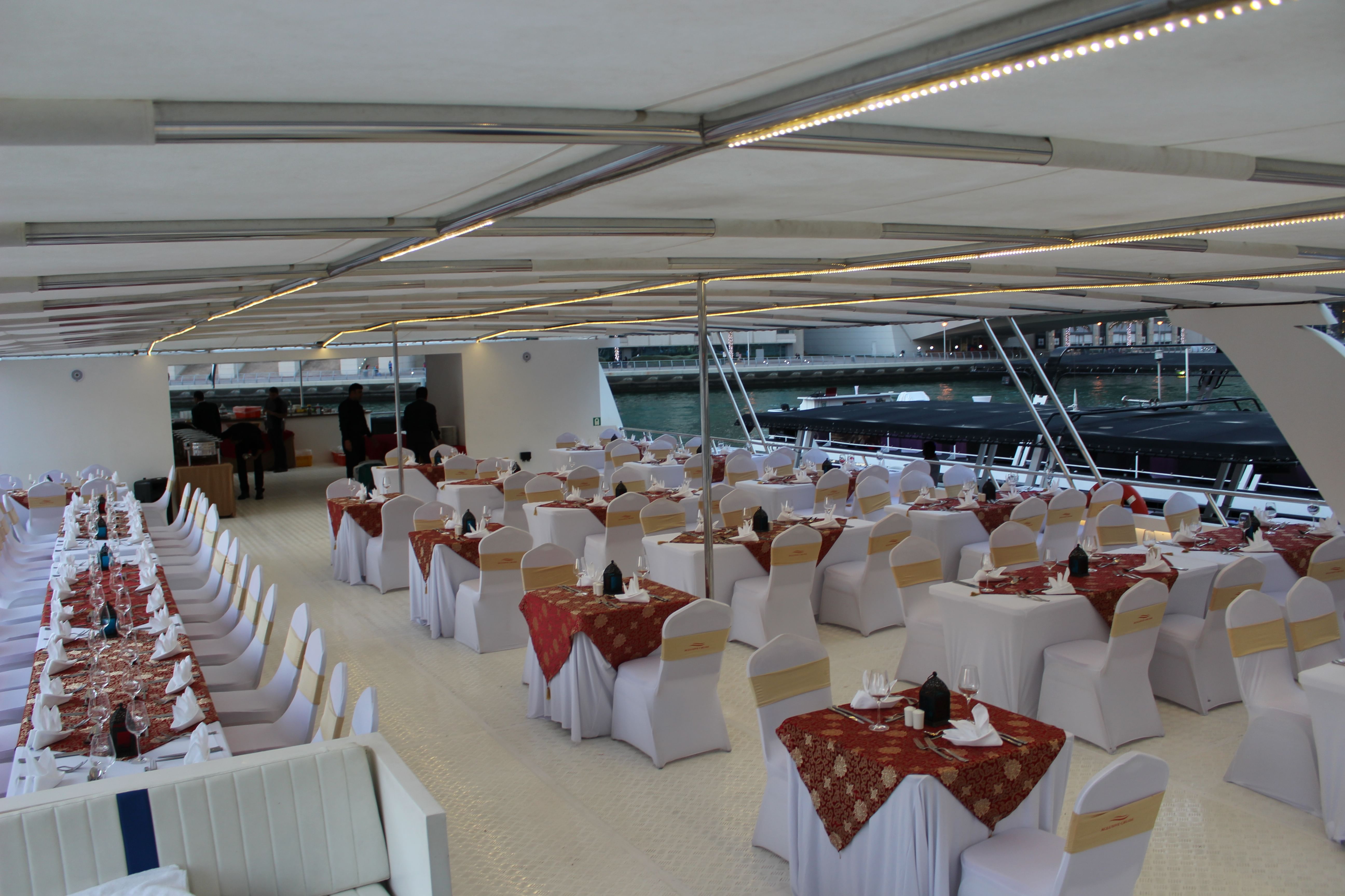 5 Star Marina Glass-boat Dinner Cruise with Daytur