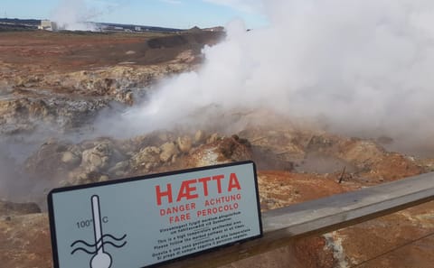 Private Tour of Reykjanes Peninsula Geopark from Hafnir