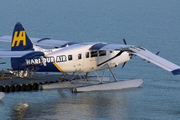Float Plane Tour to Bowen Island with Dine-in