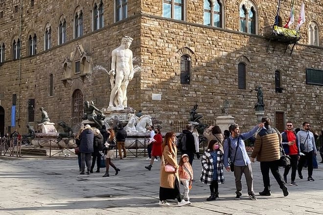 Treasures of Florence: Guided Walking Tour of City Highlights