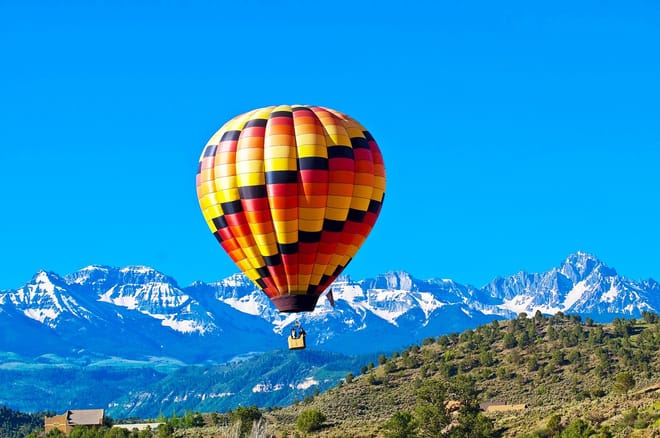 Travel in a hot air balloon and  good wine in Casablanca valley 8