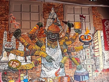 Contrasts of Bangkok: Temples, Michelin and the Old City