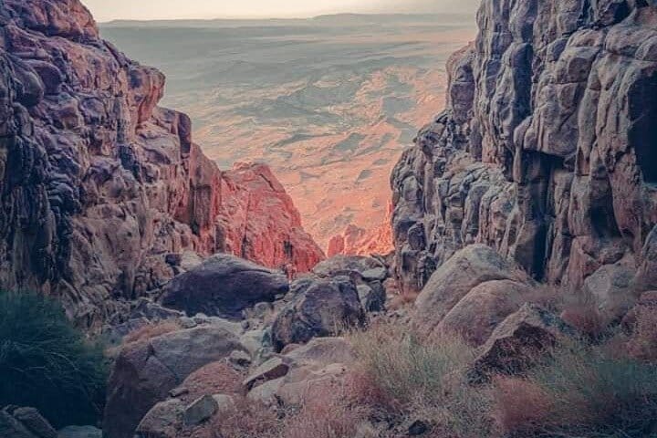 Luxor: Valley of Kings, Hatchepsut Temple ,Karnak & Luxor-DayTour