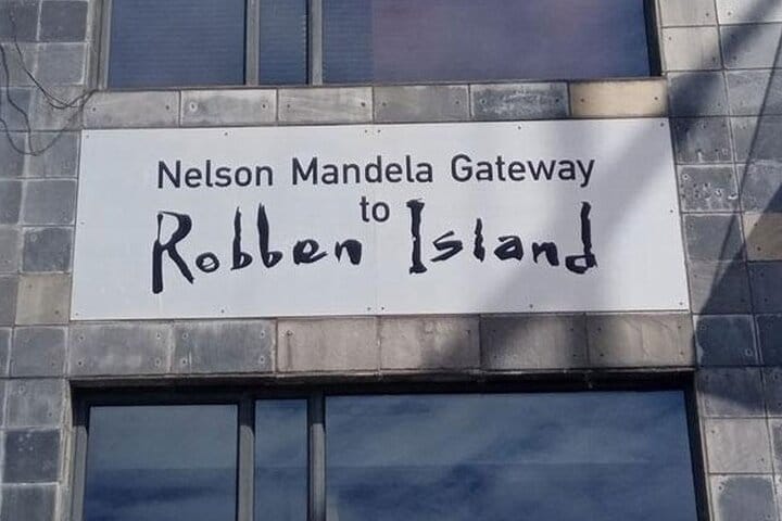 Pre-Booked Ticket Robben Island and Table Mountain Private Tours