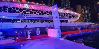 Dubai Dhow Marina Cruise: “From Traditional Charm to Modern Luxury”