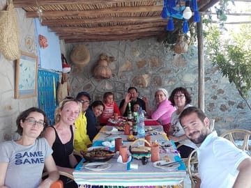 lunch like a family