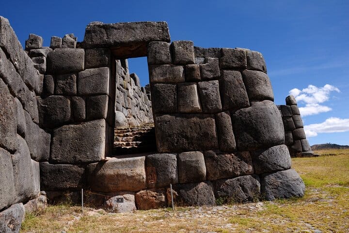 7-Day New Dawn in Machu Picchu: Lima, Cusco & Sacred Valley  7