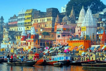 Holi Tour of Varanasi includes Boat ride and Breakfast.