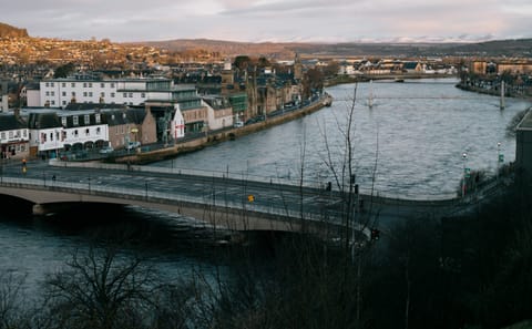Inverness City Break: 4 Days of Culture and Scenic Tours