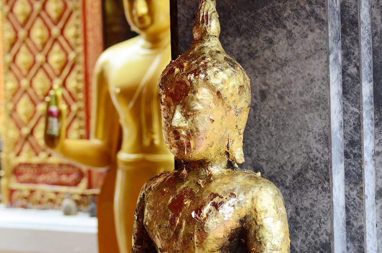 Morning sunrise Doi Suthep+Thai way Monks Alms Offering  2