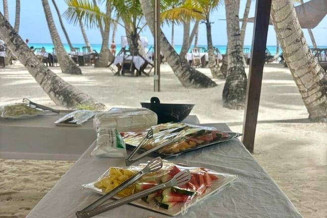 Saona Island Full Day Tour with Buffet Lunch, Paella, & Open Bar 2