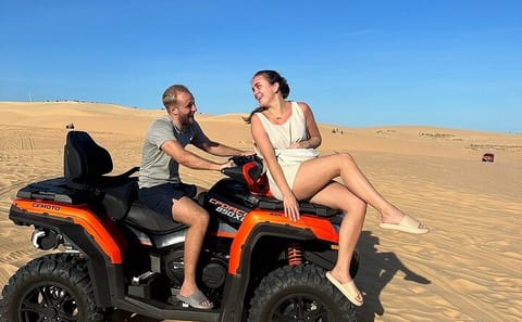 Mui Ne Highlights: Fishing Village, Sand Dunes & Stunning Sunset