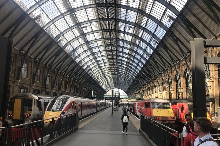 Private transfers between Stansted - King's Cross & St Pancras Train Stations 2
