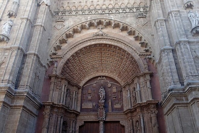 Palma de Mallorca Private Walking Tour photo 3