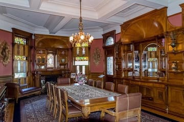 Vancouver->Victoria Tour | Visit Craigdarroch Castle and Butchart Garden Private