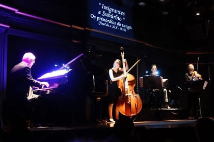 El Querandi Tango Show with Private Transfers and optional dinner