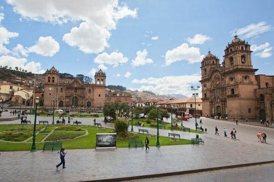 8-Day Machu Picchu & Galapagos Superior: Ultimate Bucket List Experience