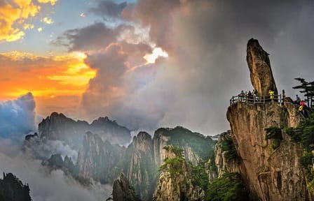 3-Day Private Tour of Yellow Mountains and Hongcun Village