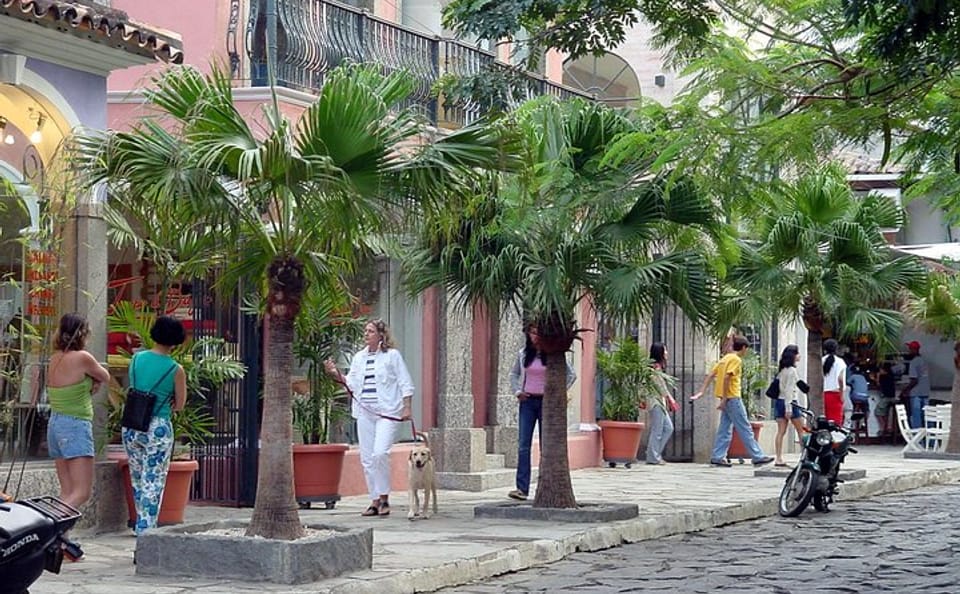 Trolley Tour of Scenic Buzios Highlights and Beaches