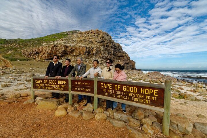 Table Mountain, Penguins Colony and Cape of Good Hope Small Group Shared Tour