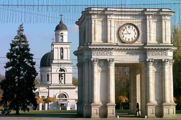 City and Soviet History Tour of Chișinău and Transnistria