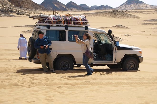 White desert Camping, Deluxe Travel Egypt, Deluxe Tours Egypt