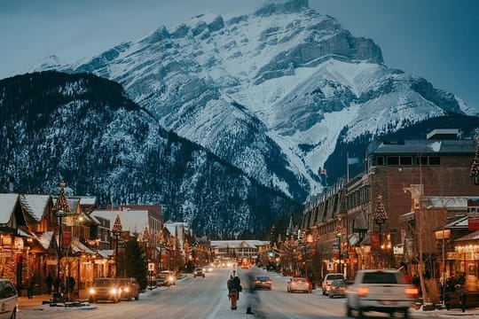 Gondola,Hot springs Lakes, Banff Town Tour from Calgary Canmore 