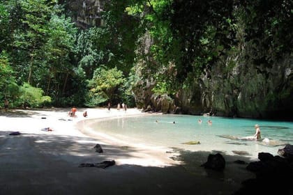 Koh Lanta: 4 Islands Tour by Speedboat with Snorkeling