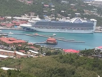 Scenic Skyline Drive and Beach Tour in Charlotte Amalie