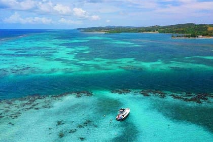 Roatan Private Northshore Snorkeling & Discover the Punta Gorda Village – 15 Pax